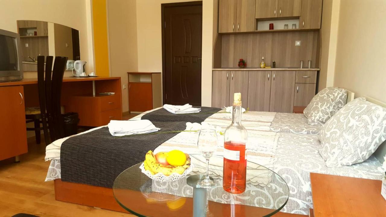 Family Hotel Solar Central Sunny Beach Eksteriør billede